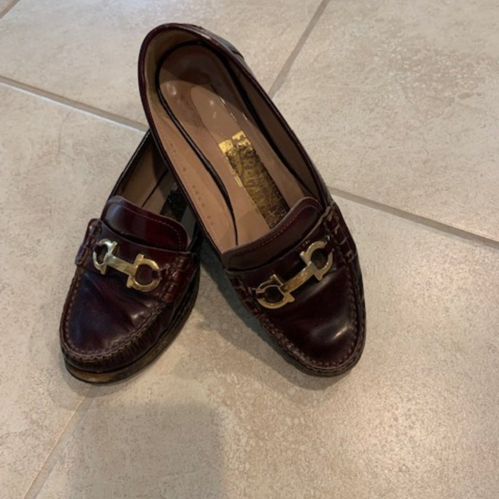 Women Salvatore Ferragmo leather shoes size 5